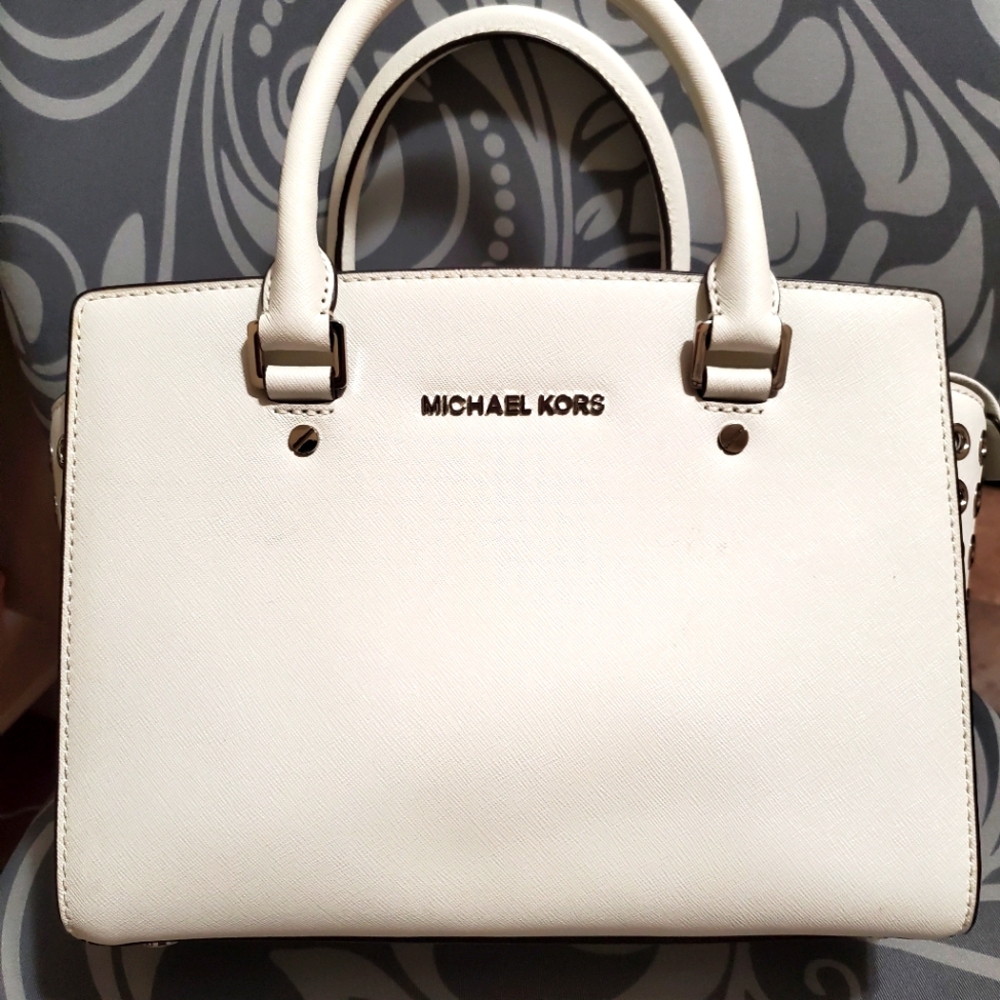 ❤️👜 Michael Kors Selma Grommet Leather Satchel & Matching Wallet ❤️👝